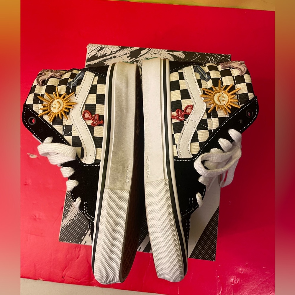 Vans skate sk8-Hi skate is tan checkerboard VNOA5FCC89C size 4.0 M for boy - Picture 3 of 12